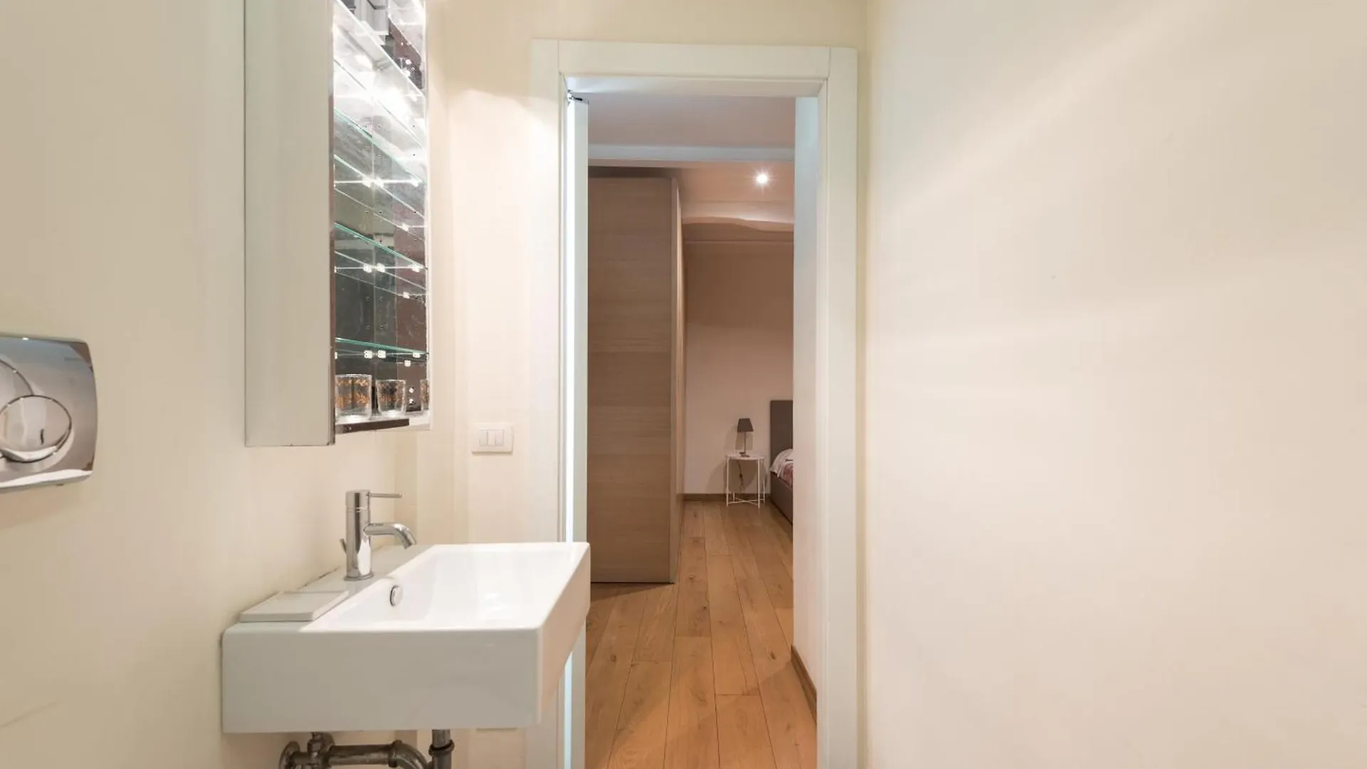 San Marco Luxury 3Br Apartment Florence