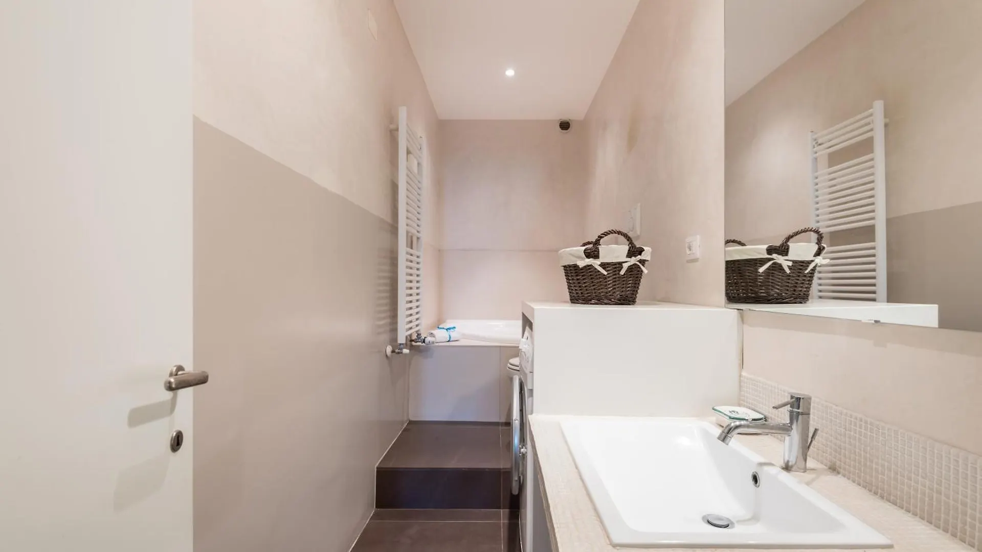 San Marco Luxury 3Br Apartment Florence Italy