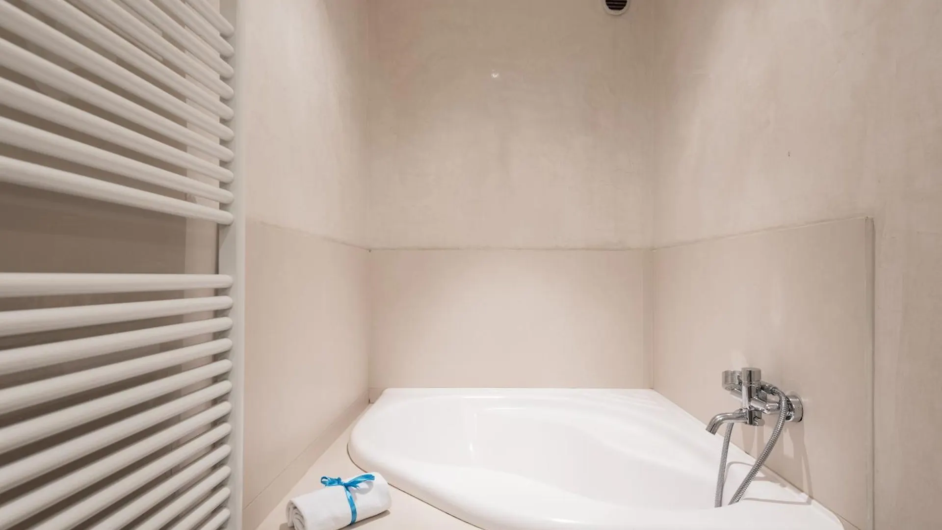 San Marco Luxury 3Br Apartment Florence
